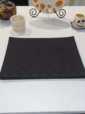 Black Placemats Set of 6 - Table Linens